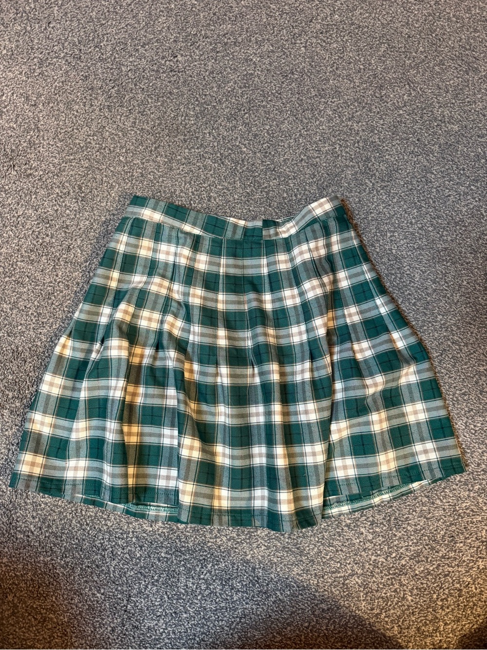 Urban Outfitters Green and White Plaid Pleated Skirt
